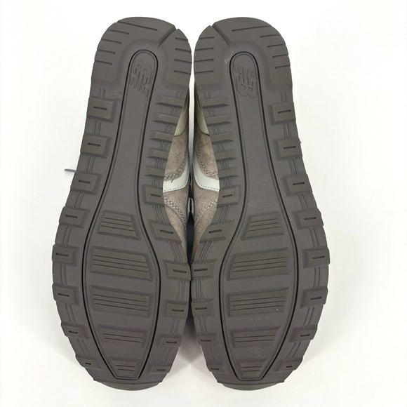 New Balance 996 Beige, Grey and Orange Lace-Up Sneakers, 10 - Picture 8 of 16